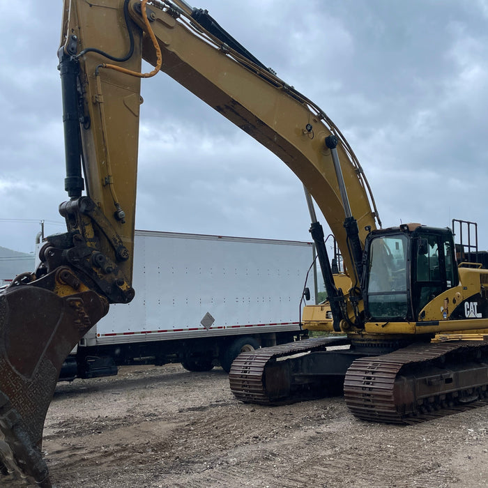 345D CAT excavator