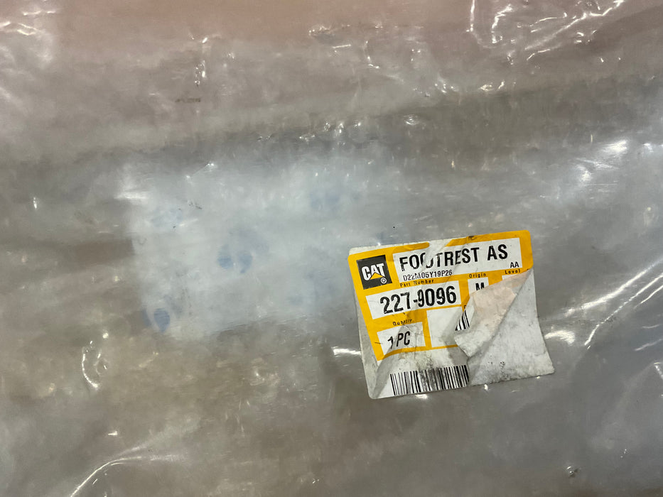 227-9096- CAT Footrest- PCI9- OEM New