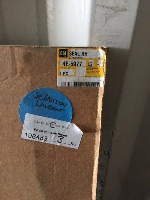 4E-5977- CAT SEAL RH - OEM New